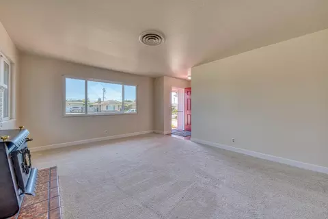 Living - 1163 Granada Ave, Salinas, CA 93906 photo 4 of 6