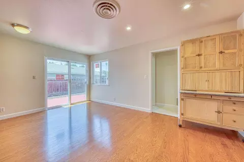 Living - 1163 Granada Ave, Salinas, CA 93906 photo 5 of 6