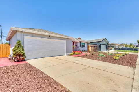 Exterior - 1163 Granada Ave, Salinas, CA 93906 photo 2 of 9