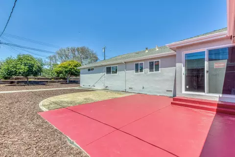 Exterior - 1163 Granada Ave, Salinas, CA 93906 photo 3 of 9