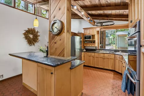 Kitchen - 973 Forest Way, Brookdale, CA 95007 photo 5 of 5