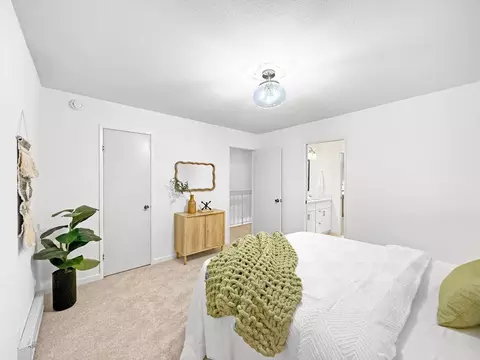 Bedroom - 201 Flynn Ave 13, Mountain View, CA 94043 photo 6 of 7