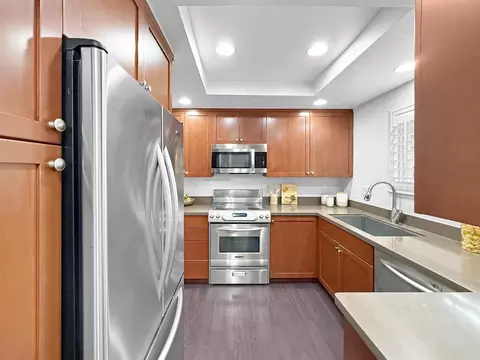 Kitchen - 201 Flynn Ave 13, Mountain View, CA 94043 photo 1 of 3