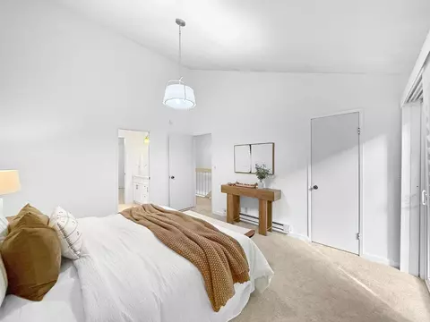 Bedroom - 201 Flynn Ave 13, Mountain View, CA 94043 photo 4 of 7