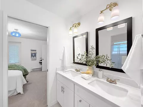 Bath - 201 Flynn Ave 13, Mountain View, CA 94043 photo 4 of 4