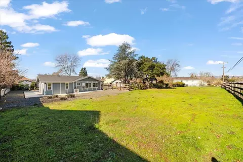 Exterior - 2180 Patton Ave, Napa, CA 94559 photo 16 of 19
