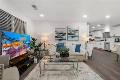 Living - 2180 Patton Ave, Napa, CA 94559 photo 2 of 3
