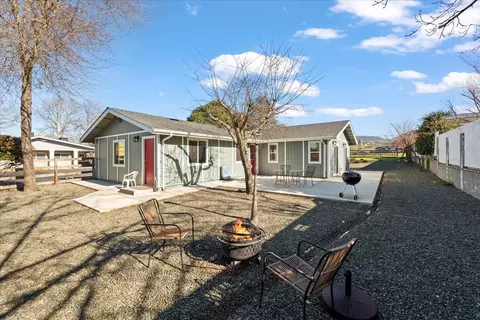 Exterior - 2180 Patton Ave, Napa, CA 94559 photo 6 of 19