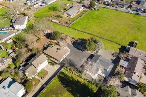 View/Area - 2180 Patton Ave, Napa, CA 94559 photo 3 of 9