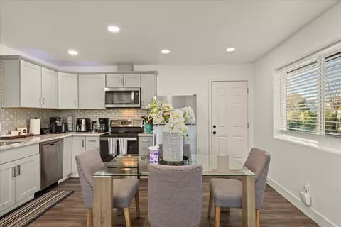 Dining - 2180 Patton Ave, Napa, CA 94559 photo 5 of 5