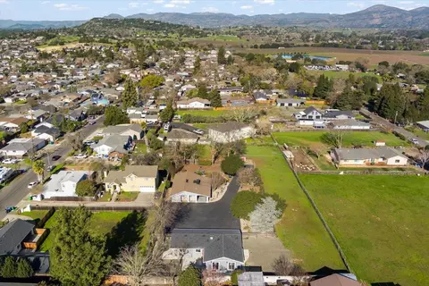 View/Area - 2180 Patton Ave, Napa, CA 94559 photo 5 of 9