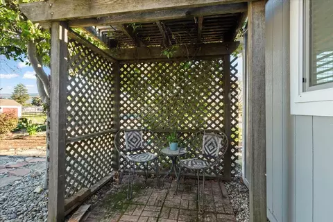 Exterior - 2180 Patton Ave, Napa, CA 94559 photo 8 of 19