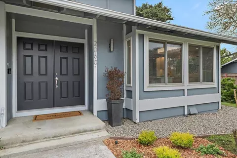 2060 Avignon Pl, Half Moon Bay, CA 94019