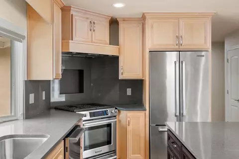 Kitchen - 1824 Appletree Ln, Mountain View, CA 94040 photo 3 of 4