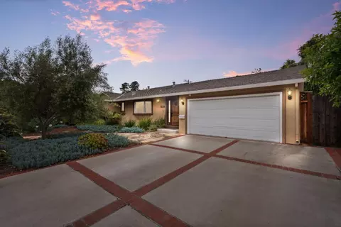 1824 Appletree Ln, Mountain View, CA 94040
