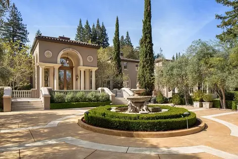 78 Logan Ln, Atherton, CA 94027