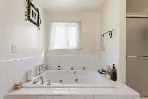 Bath - 19170 Tilson Ave, Cupertino, CA 95014 photo 5 of 5