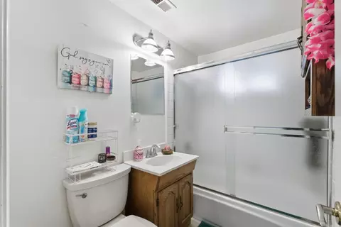 Bath - 19170 Tilson Ave, Cupertino, CA 95014 photo 1 of 5