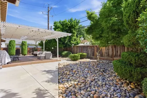Exterior - 19170 Tilson Ave, Cupertino, CA 95014 photo 7 of 10