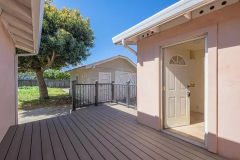 Exterior - 40 Oak St, Salinas, CA 93901 photo 3 of 5