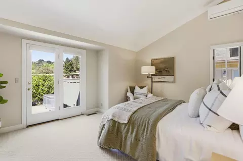 Bedroom - 25381 Markham Ln, Salinas, CA 93908 photo 4 of 7