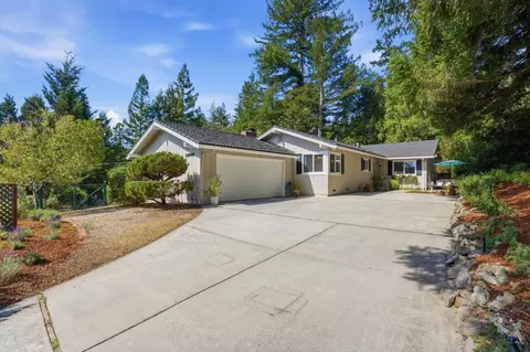 23349 Deerfield Rd, Los Gatos, CA 95033