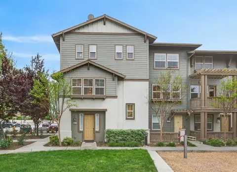 1077 Zucchini Ter, San Jose, CA 95133