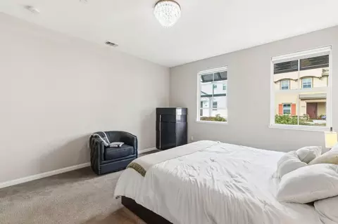 Bedroom - 24185 Amaranth Loop, Hayward, CA 94541 photo 3 of 5