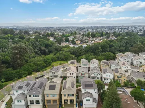 View/Area - 24185 Amaranth Loop, Hayward, CA 94541 photo 3 of 15