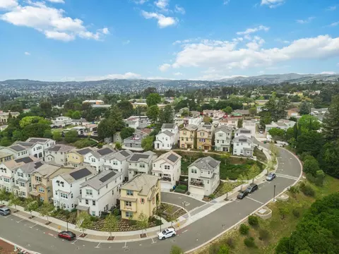 View/Area - 24185 Amaranth Loop, Hayward, CA 94541 photo 12 of 15