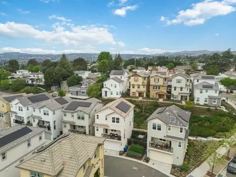 View/Area - 24185 Amaranth Loop, Hayward, CA 94541 photo 13 of 15