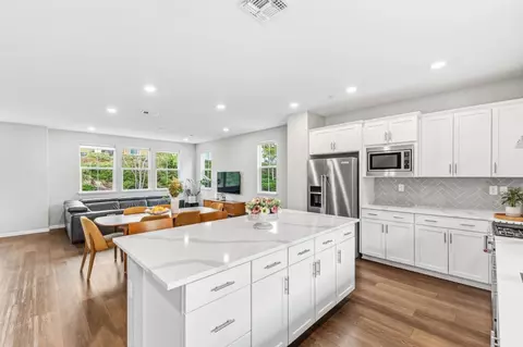 Kitchen - 24185 Amaranth Loop, Hayward, CA 94541 photo 1 of 4