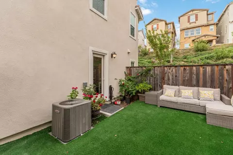 Exterior - 24185 Amaranth Loop, Hayward, CA 94541 photo 5 of 8