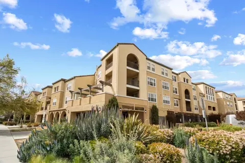 1883 Agnew Rd 112, Santa Clara, CA 95054
