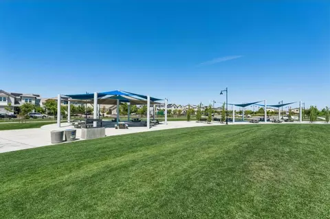 Exterior - 2603 Mulholland Dr, Lathrop, CA 95330 photo 13 of 14