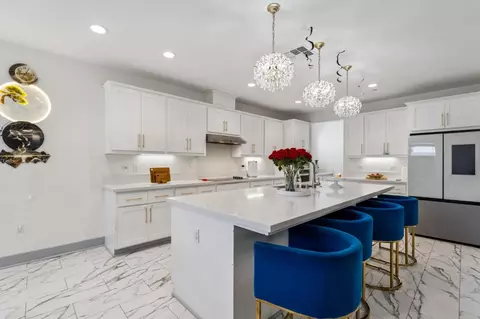 Kitchen - 2603 Mulholland Dr, Lathrop, CA 95330 photo 3 of 4