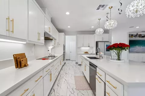 Kitchen - 2603 Mulholland Dr, Lathrop, CA 95330 photo 4 of 4