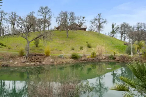 View/Area - 1525 Headlands Dr, Napa, CA 94558 photo 3 of 25