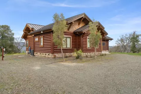 Exterior - 1525 Headlands Dr, Napa, CA 94558 photo 2 of 19