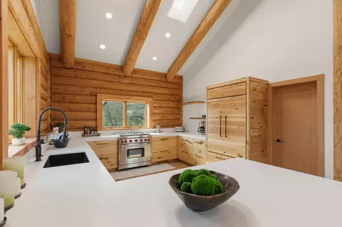 Kitchen - 1525 Headlands Dr, Napa, CA 94558 photo 2 of 8