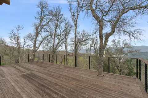 Exterior - 1525 Headlands Dr, Napa, CA 94558 photo 8 of 19