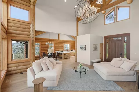 Living - 1525 Headlands Dr, Napa, CA 94558 photo 5 of 6