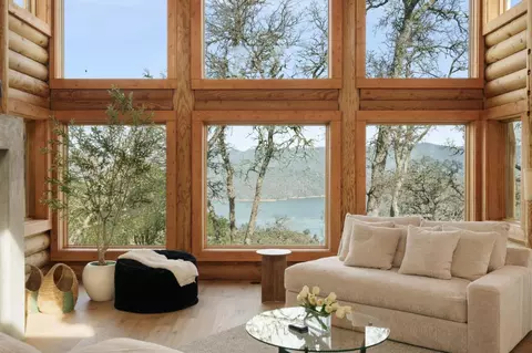 Living - 1525 Headlands Dr, Napa, CA 94558 photo 3 of 6