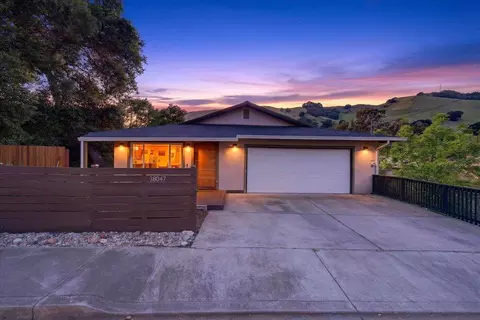 38047 Stenhammer Dr, Fremont, CA 94536