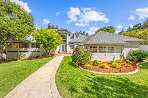 18216 Sparhawk Way, Morgan Hill, CA 95037