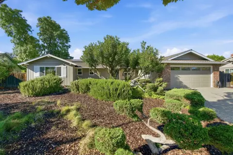 939 Cherrystone Dr, Los Gatos, CA 95032