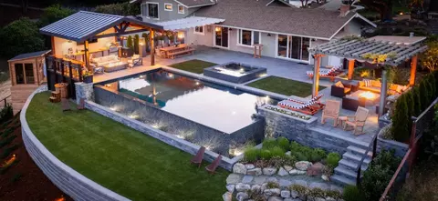 2135 Greenwood Ave, Morgan Hill, CA 95037