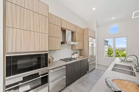 Kitchen - 2698 Greenrock Rd, Milpitas, CA 95035 photo 1 of 5