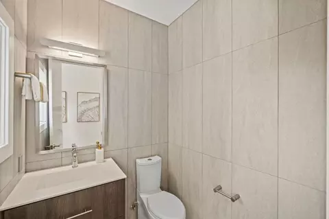 Bath - 2698 Greenrock Rd, Milpitas, CA 95035 photo 1 of 8