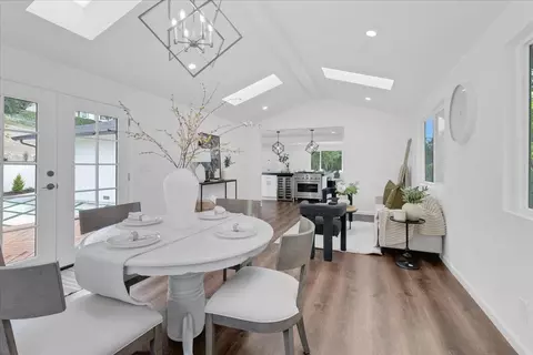 Dining - 7183 Tustin Rd, Salinas, CA 93907 photo 1 of 3